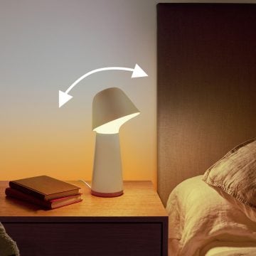 Image montrant que la lumière avant de la lampe de chevet Twilight pivote